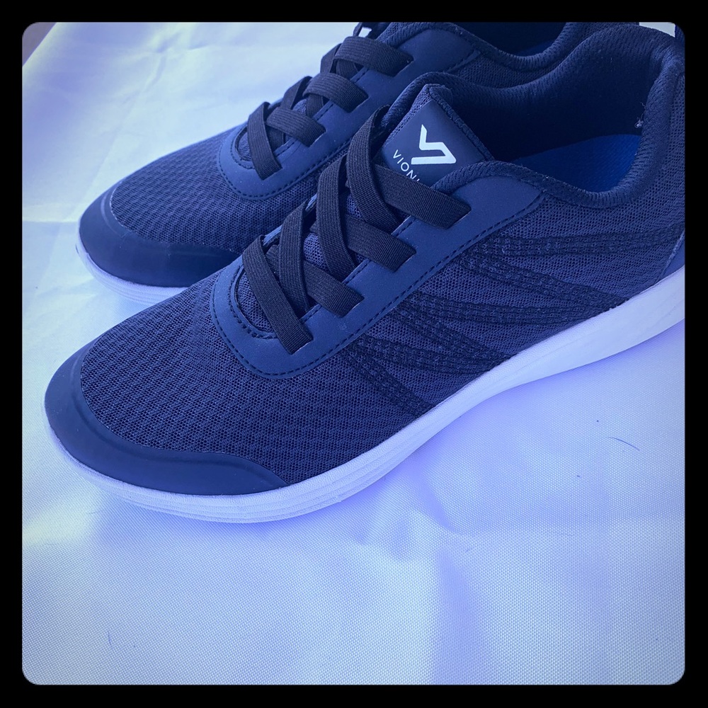 Vionic size 8.5 navy blue bungee tied sneakers